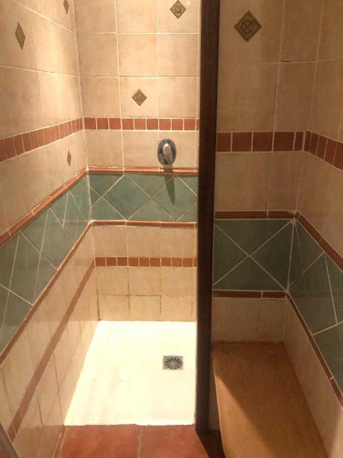Gite De Groupe 9Ch Ou 3 Gites Independants De 3Ch - Patio Et Piscine Interieure Chauffee Toute L'Annee Vallon-Pont-dʼArc 외부 사진