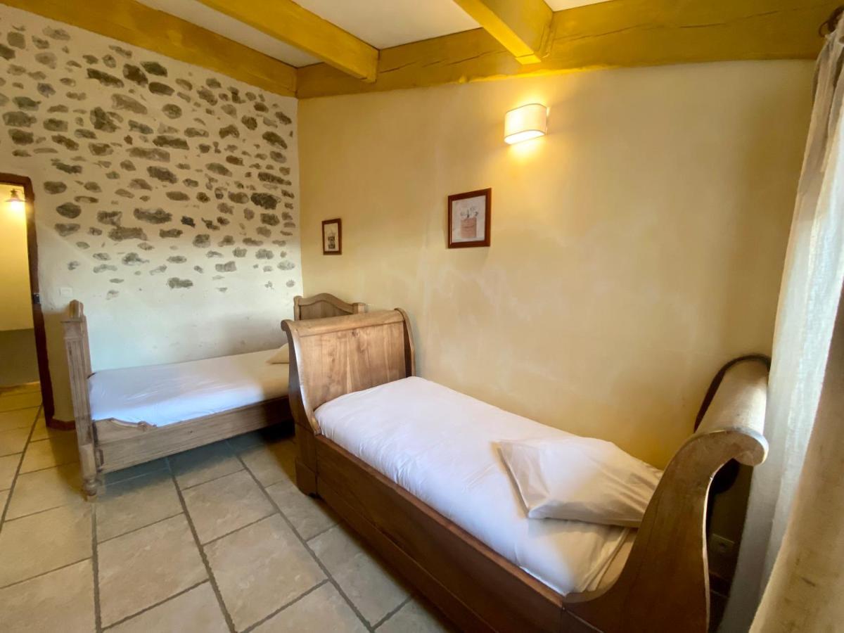 Gite De Groupe 9Ch Ou 3 Gites Independants De 3Ch - Patio Et Piscine Interieure Chauffee Toute L'Annee Vallon-Pont-dʼArc 외부 사진