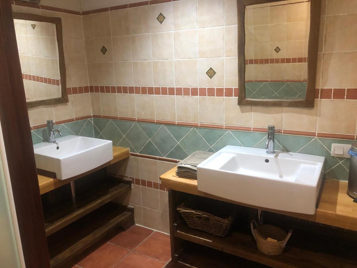 Gite De Groupe 9Ch Ou 3 Gites Independants De 3Ch - Patio Et Piscine Interieure Chauffee Toute L'Annee Vallon-Pont-dʼArc 외부 사진