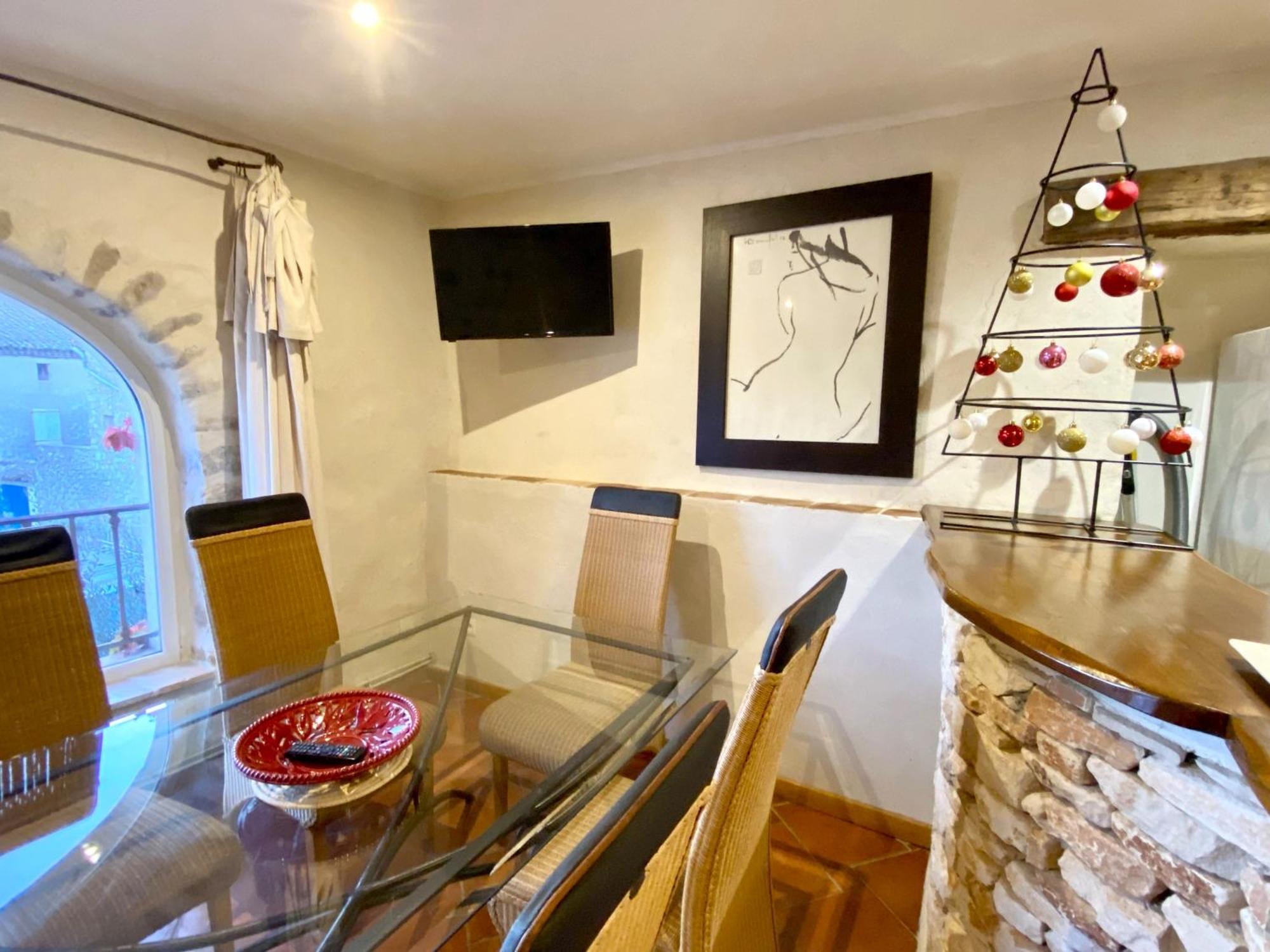 Gite De Groupe 9Ch Ou 3 Gites Independants De 3Ch - Patio Et Piscine Interieure Chauffee Toute L'Annee Vallon-Pont-dʼArc 외부 사진