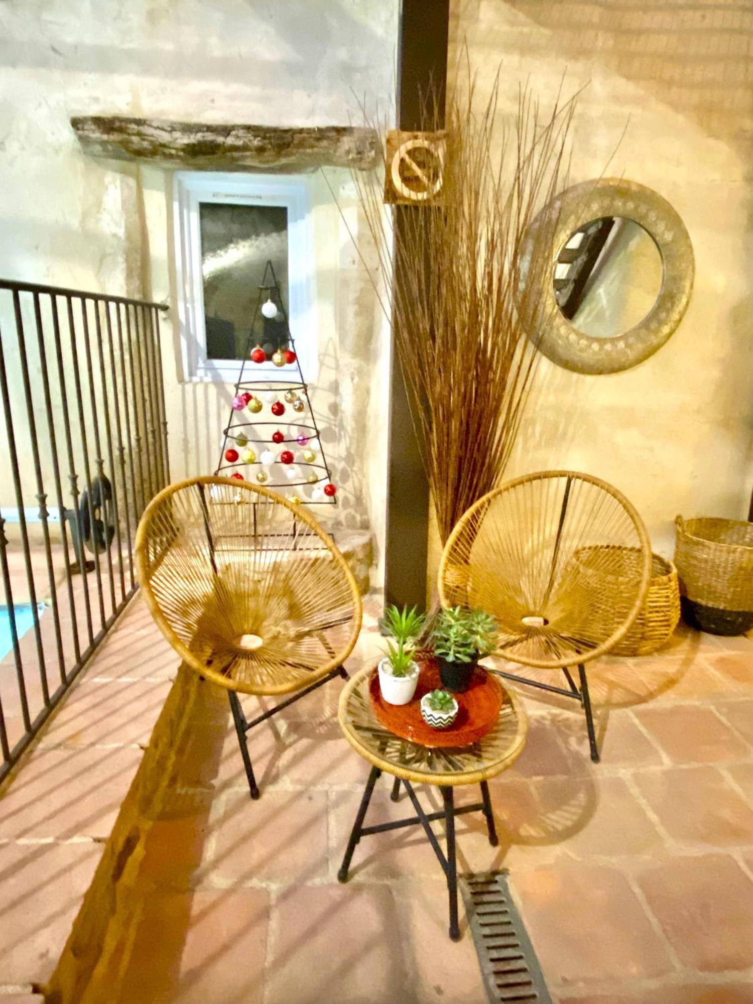 Gite De Groupe 9Ch Ou 3 Gites Independants De 3Ch - Patio Et Piscine Interieure Chauffee Toute L'Annee Vallon-Pont-dʼArc 외부 사진